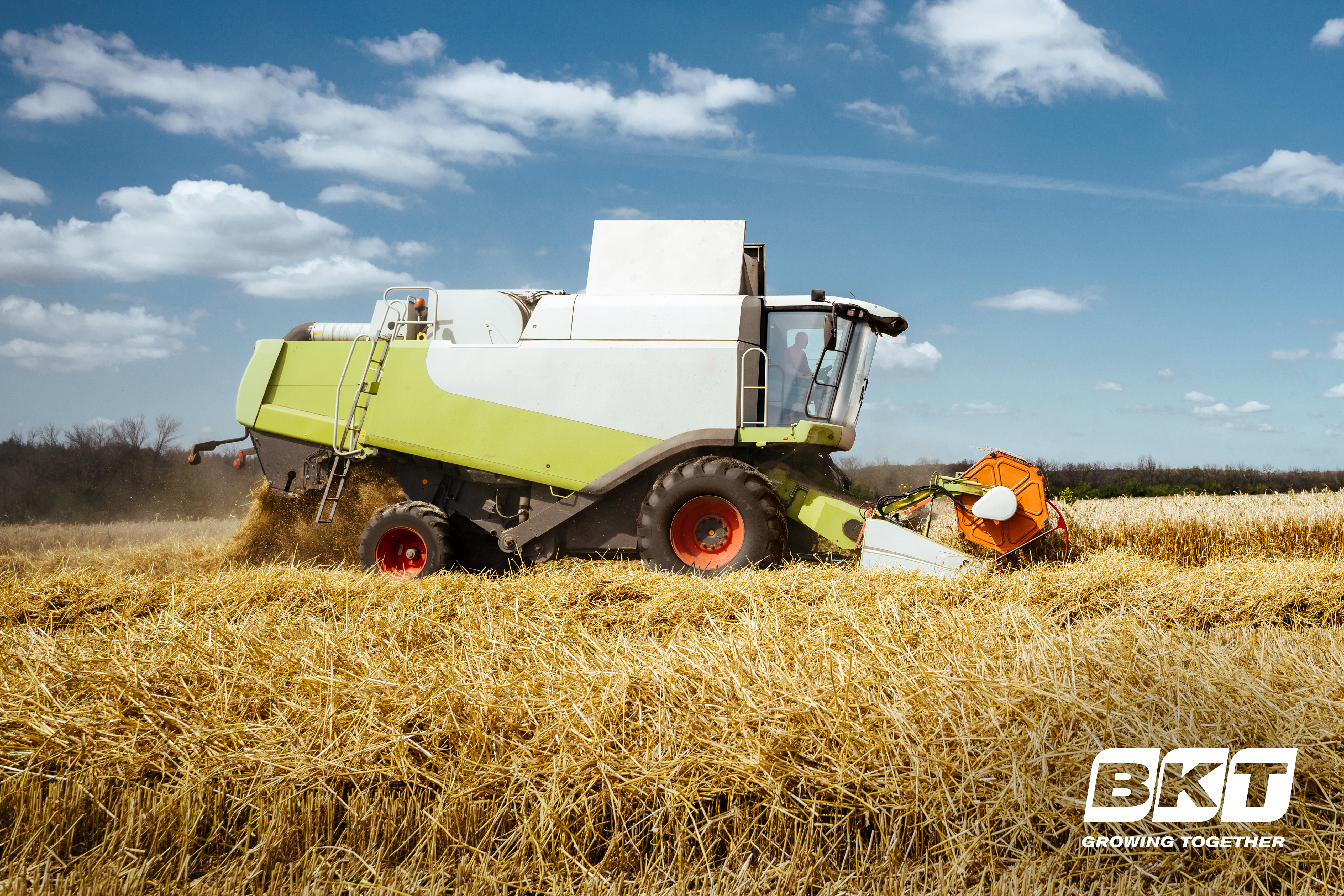 AGRIMAX PROHARVEST Application Photo