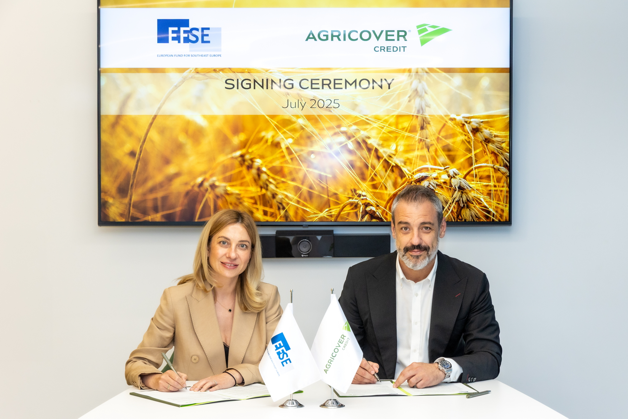 EFSE Agricover Credit signing