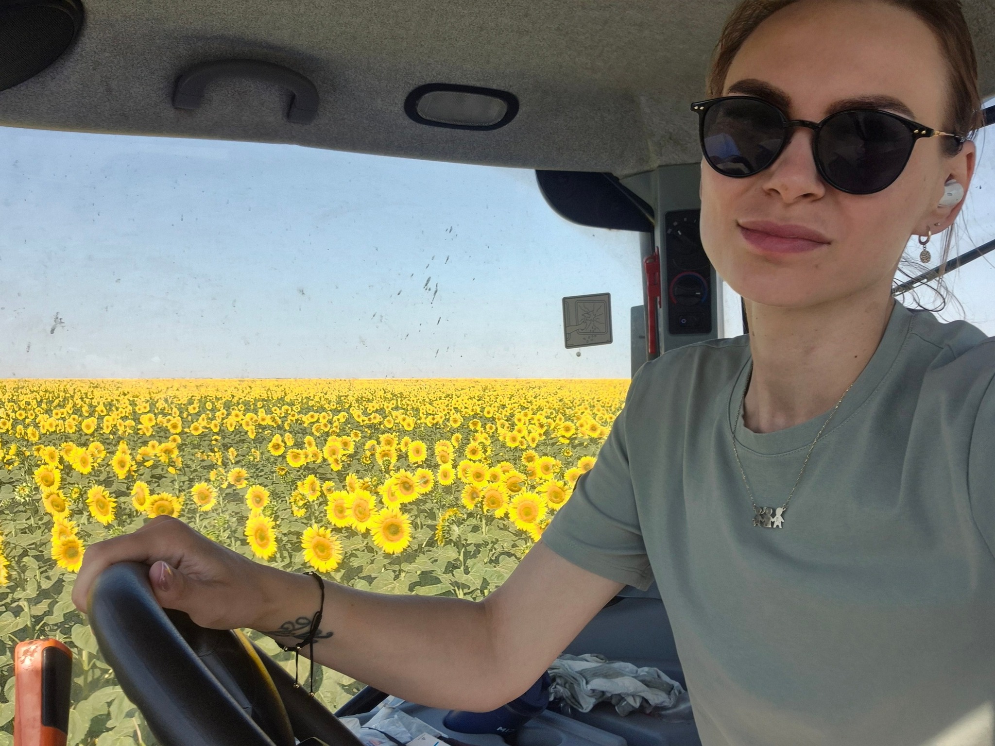 elena andrei tractor