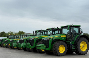 IPSO devine unul dintre cei mai mari dealeri John Deere din Europa prin achiziționarea a două companii importante din Germania