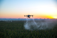 Cu marca DJI Agras, Titan Machinery România intră pe piața de drone pentru tratamente agricole