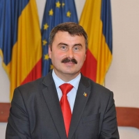 Sprijinul financiar pentru producătorii de tomate, văzut cu ochi buni de legumicultori. Daniel Botănoiu, bilanț al primelor săptămâni de activitate în echipa ministrului Daea Petre