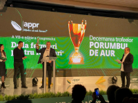 La irigat, trofeul „Porumbul de Aur” a ajuns în Insula Mare a Brăilei