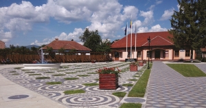 „Târgul gospodăriilor de produse montane – tradiții și obiceiuri”, element de susținere a producătorilor și antreprenorilor de pe Valea Trotușului
