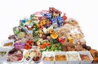 Legiuitorii au decis prin vot asupra risipei alimentare. Alimentele aflate aproape de expirarea datei durabilității minimale se pot comercializa doar cu o condiție
