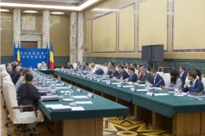 Guvernul iese la atac și consideră regretabil faptul că președintele României încearcă să înrăutățească artificial situația provocată de pesta porcină africană, prin abordarea politică