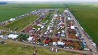 La Agriplanta-Romagrotec, USAMV Cluj-Napoca a prezentat informații despre proprietățile solului și despre utilizarea corectă a presiunii în pneuri