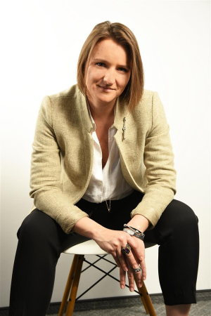 Silviana Petre-Badea, noul director general SERVE. La 30 de ani de la înființarea cramei, fiica preia conducerea de la mamă