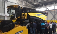 Procesele de lucru implicate în configurarea, operarea și mentenanța combinelor New Holland TC, CX5&amp;6, CX7&amp;8 și CR, explicate cu ocazia „Harvest Masters – Specialiștii Recoltării”