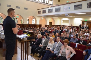 17 iunie 2020, simpozion studențesc desfășurat în mediul virtual
