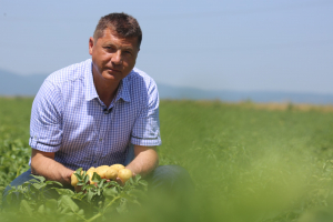 Fermierul Laszlo Becsek preia președinția Clubului Fermierilor Români