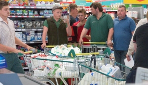 Fermierii, în sfârșit protejați de practicile comerciale incorecte ale marilor corporații?
