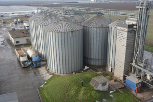 Sprijin de maximum 500.000 euro/unitate pentru procesarea cerealelor, fabricarea uleiurilor, a produselor lactate și a preparatelor pentru hrana animalelor de fermă