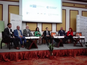 Mihai Vișan confirmă că toate sectoarele agro-zootehnice vor fi sprijinite, de la anul. Proiectul de lege privind investițiile în locuri de cazare în ferme de reproducție a porcilor e deja pe flux