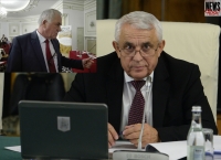 Ministrul Petre Daea îi sună pe fermieri să-i întrebe dacă le-au intrat subvențiile „în timp util”. „Cred că este dezinformat. Am impresia că-l aburesc unul, altul... ”, Laurențiu Baciu