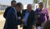 La Târgul de Crăciun, ministrul Irimescu va da o diplomă de participare vânzătorilor de brânză de Vaideeni. „Până la șapte ani am fost și eu la munte!”