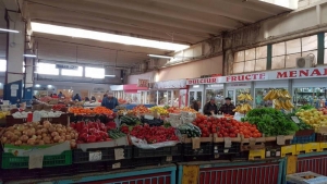 Legumele şi fructele autohtone din pieţele agroalimentare, sigure pentru consum