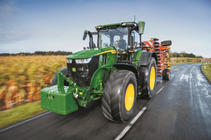 Tractorul anului 2022, dublă victorie pentru John Deere