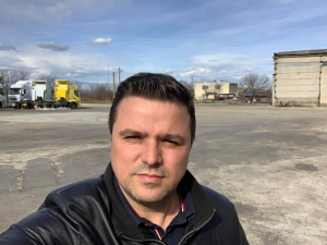 Florin Ciobanu, președintele Asociației Tinerilor Fermieri (ATF) Olt, își închide conturile bancare de la Raiffeisen