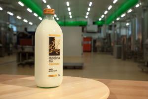 Lăptăria cu Caimac, brand deținut de Agroserv Măriuța, pe piața AeRO a BVB