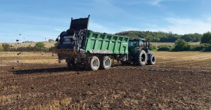 O alegere pentru eficientizarea costurilor din ferme, remorca TA24078 Power Spread+ de la Brantner, cu recunoaștere DLG