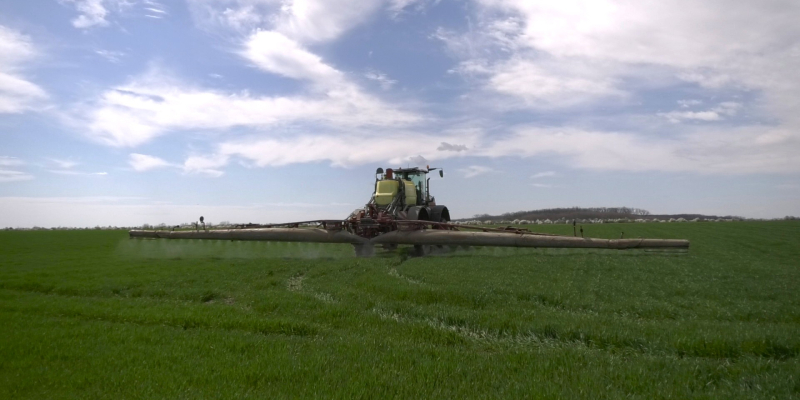 Reducerea soluțiilor de protecție a plantelor pune sub semnul întrebării investițiile în ferme